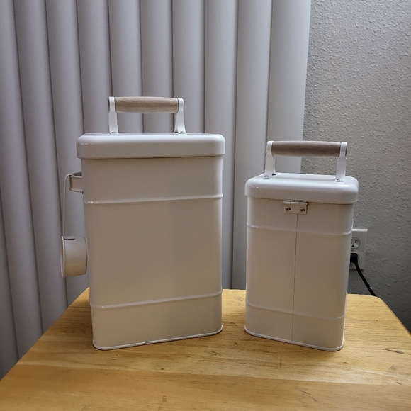 Laundry Containers - Picture 2 of 2